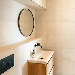 Elegant Boutique 45m2 W Amazing Views Apartmán