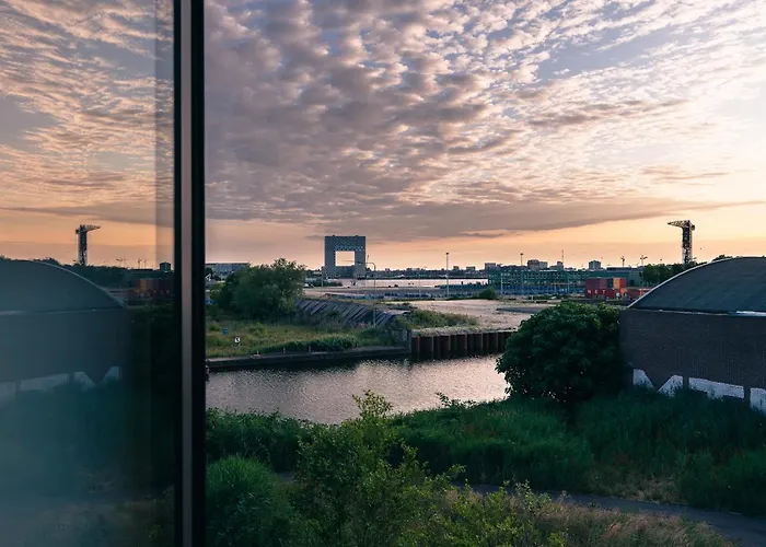 Elegant Boutique Apartment 45M2 W Amazing Views Amsterdam